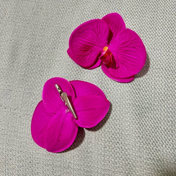 Real touch orchid flower hair and shoe clips - Picture 3 of 5